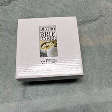 Prato de padeiro redondo Gourmet du Village Brie Cheese Fromage com tampa BRANCO na caixa, usado comprar usado  Enviando para Brazil