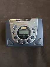 Reproductor de casete y radio Walkman XBS retroceso automático Panasonic (RQ-V202) LEER abajo segunda mano  Embacar hacia Argentina