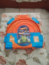 Hotwheels pista elettrica usato  Ariano Irpino