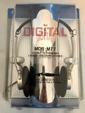 Sony mdr m77 d'occasion  Magny-en-Vexin