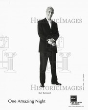 1998 Press Photo Musician Burt Bacharach, "One Amazing Night" - pip28920 comprar usado  Enviando para Brazil