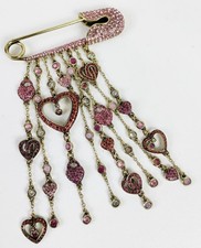Usado, Broche de segurança Heidi Daus "Safe Keeping" cristal rosa e vermelho com coração pendurado comprar usado  Enviando para Brazil