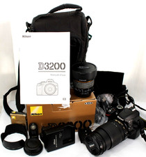 Macchina fotografica nikon usato  Santarcangelo di Romagna