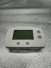 Termostato eletrônico não programável Honeywell TH5320U1001 18 comprar usado  Enviando para Brazil