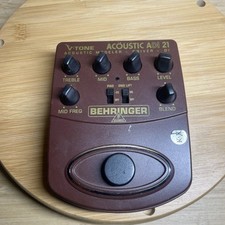 Pedal pré-amplificador Behringer modelador acústico driver tipo 9 volts ADI21 marrom comprar usado  Enviando para Brazil