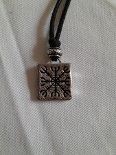 Pendentif collier réglable d'occasion  Habsheim