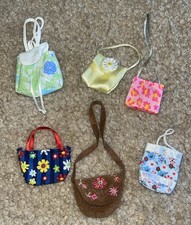 lot 6 purses for sale  Alameda