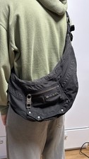 Bolsa tiracolo Diesel preta denim meia lua um ombro anos 2000 vintage usada JP, usado comprar usado Bolsa tiracolo Diesel preta denim meia lua um ombro anos 2000 vintage usada JP, usado comprar usado  Enviando para Brazil