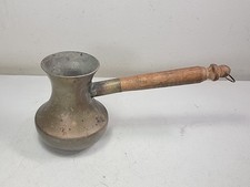 VINTAGE LATÃO TURCO CAFÉ CEZVE IBRIK POTE COM CABO DE MADEIRA E MARCAS DE FABRICANTES comprar usado  Enviando para Brazil
