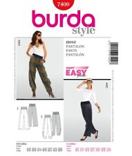 Burda 7400 trousers d'occasion  Expédié en Belgium