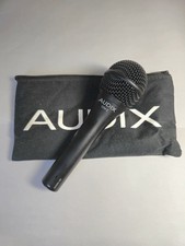 Microphone dynamique filaire d'occasion  Expédié en France