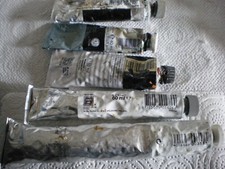 Lot tubes peinture d'occasion  Sedan