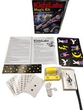Kit de mágica 4M Kidz Labz truques sortimento brinquedo acima de 8 anos comprar usado  Enviando para Brazil