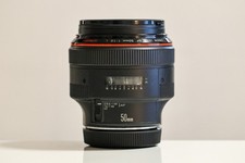 Canon 50mm 1.0 usato  Zermeghedo