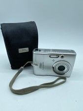 Fotocamera digitale nikon usato  Mantova