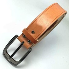 Cuir véritable travail d'occasion  Expédié en France