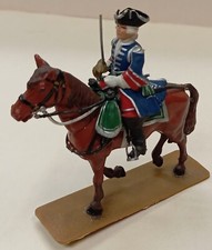 Segom figurine ancien d'occasion  Saint-Pantaléon-de-Larche