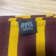 Cachecol de malha Harry Potter Grifinória, Harry Potter e a Criança Amaldiçoada Novo em folha comprar usado  Enviando para Brazil