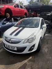 Vuaxhall corsa facelift for sale  LONDON