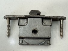 Máquina de costura vintage Singer dobrada estojo de madeira trava com parafusos, muito bom estado comprar usado  Enviando para Brazil