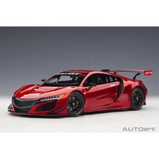 Carro miniatura Autoart 1/18 Honda Nsx Gt3 2018 hiper vermelho sem abertura/fechamento 81895 comprar usado  Enviando para Brazil
