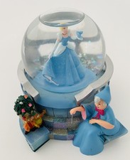 Figurine snow globe d'occasion  Hazebrouck