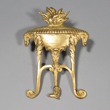 Decoração de móveis franceses antigos de bronze dourado altar chama estilo neoclássico comprar usado Decoração de móveis franceses antigos de bronze dourado altar chama estilo neoclássico comprar usado  Enviando para Brazil