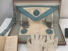Masonic regalia presentation for sale Masonic regalia presentation for sale  WOODBRIDGE