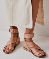 Sandália Free People Vale Boot Couro Feminina Tamanho 39 9 comprar usado Sandália Free People Vale Boot Couro Feminina Tamanho 39 9 comprar usado  Enviando para Brazil