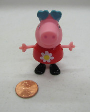 Boneco de ação Peppa Pig PEPPA PIG VESTIDO VERMELHO JAZWARES 2,75" óculos coração comprar usado  Enviando para Brazil