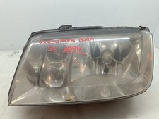 Faro anteriore sinistro usato  Italia