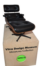 Cadeira Vitra Design Museum miniatura Herman Miller Eames e espreguiçadeira otomana na caixa comprar usado  Enviando para Brazil