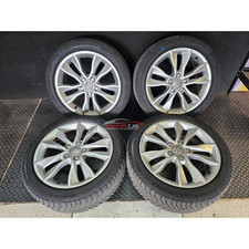 8p0601025cc 225 r17 usato  Italia