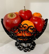Usado, Tigela de cesta de ferro forjado – peça central preta ornamentada feita na Espanha vintage comprar usado  Enviando para Brazil