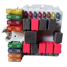 Centralina porta fusibili usato Centralina porta fusibili usato  Pratola Peligna