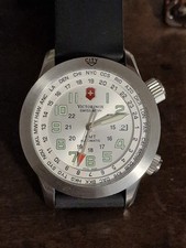 Orologio automatico victorinox usato  Italia