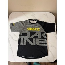 Dakine commencal mtb d'occasion  Expédié en Belgium