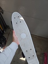 Clássico 22” Penny Board Skateboard Brilho no Escuro Casper Branco comprar usado  Enviando para Brazil