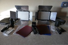 Faretti yongnuo 300 usato  Troina