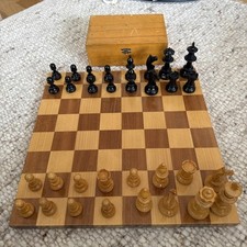 Schach spielfiguren schachbret gebraucht kaufen  Taufkirchen