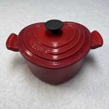 Creuset heart shaped for sale  Albuquerque