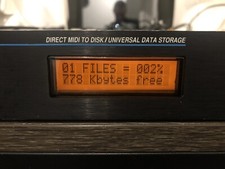 Alesis datadisk quadraverb usato  Spedire a Italy