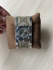Montre femme gucci d'occasion  Bordeaux-