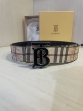 Cintura burberry reversibile usato  Velletri