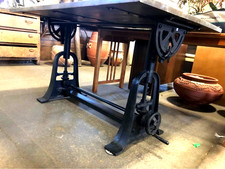 Fine drafting table for sale  Neenah