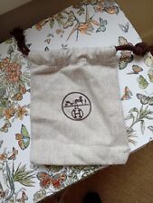 Petit dust bag d'occasion  Paris XV