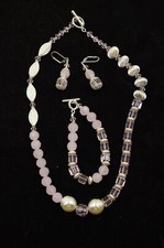 Pretty beaded necklace for sale  La Crosse