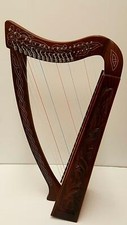 Instrumento musical harpa irlandesa celta alta 19 cordas alavanca madeira maciça com dulex comprar usado Instrumento musical harpa irlandesa celta alta 19 cordas alavanca madeira maciça com dulex comprar usado  Enviando para Brazil