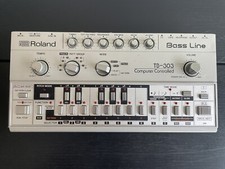 Roland 303 with d'occasion  Expédié en Belgium