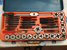 Set e kit usato  Pavia